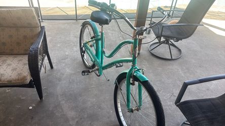 Hyper commute 7speed bike