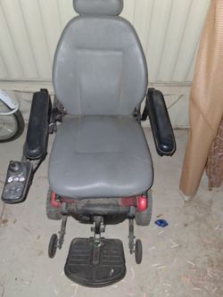 Power chair