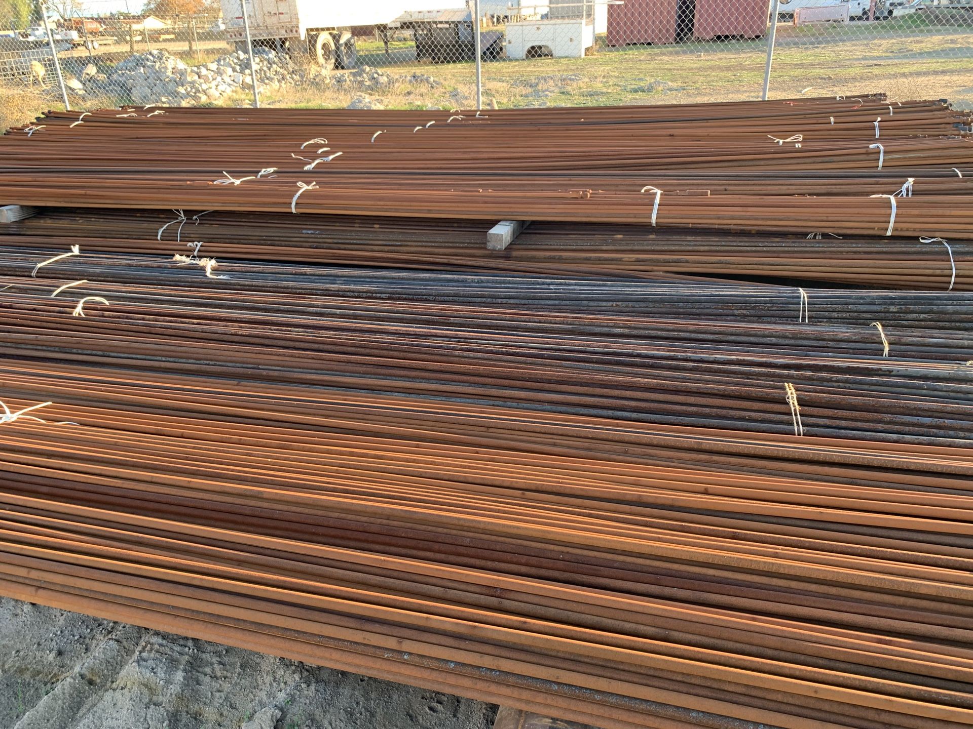 Fence Pipe, Corals, Used Steel Pipe and Used Sucker Rods for Sale in
