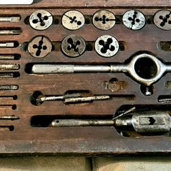 Vintage Butterfield & Company Screw Plate Tap & Die Tool