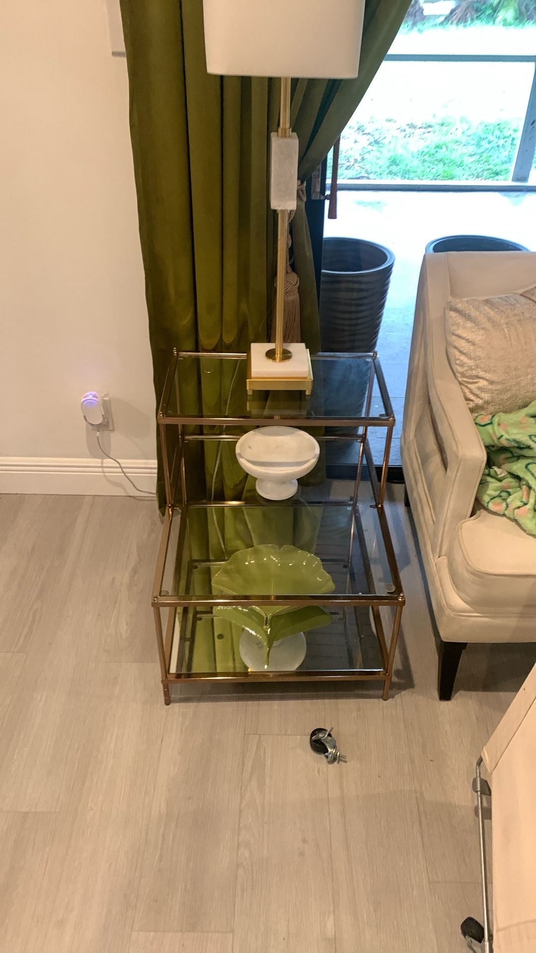 2 End table