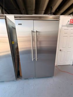 Viking Refrigerator 48”Inch Side By Side  Stainless Steel  Used Like New  $6999 Premium Kitchen & Appliances Oakland Park  Like New Refrigerator 2025 