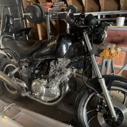1983 Yamaha Maximum 