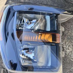 Ford F-150 Headlight 