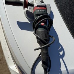 Metabo 7” Grinder