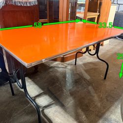 Heavy duty folding tables
