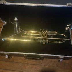 Trumpet used good condition 