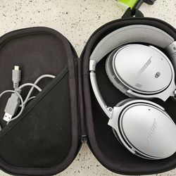 Bose 45 Headphones 