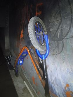Mongoose Scooter