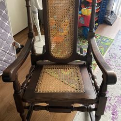 Antique wood Rocking Chair