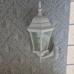 Outside patio lamp Hampton Bay