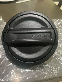 2020-2025 Jeep Wrangler fuel filler door - (contact info removed)0ah
