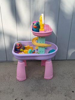 Kids Water Table + Lots of Toys & Accessories