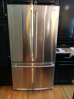 Nice Refrigerator $800 obo