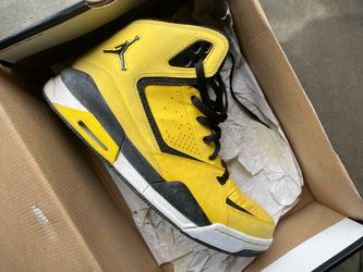 Nike - Mens Size 12