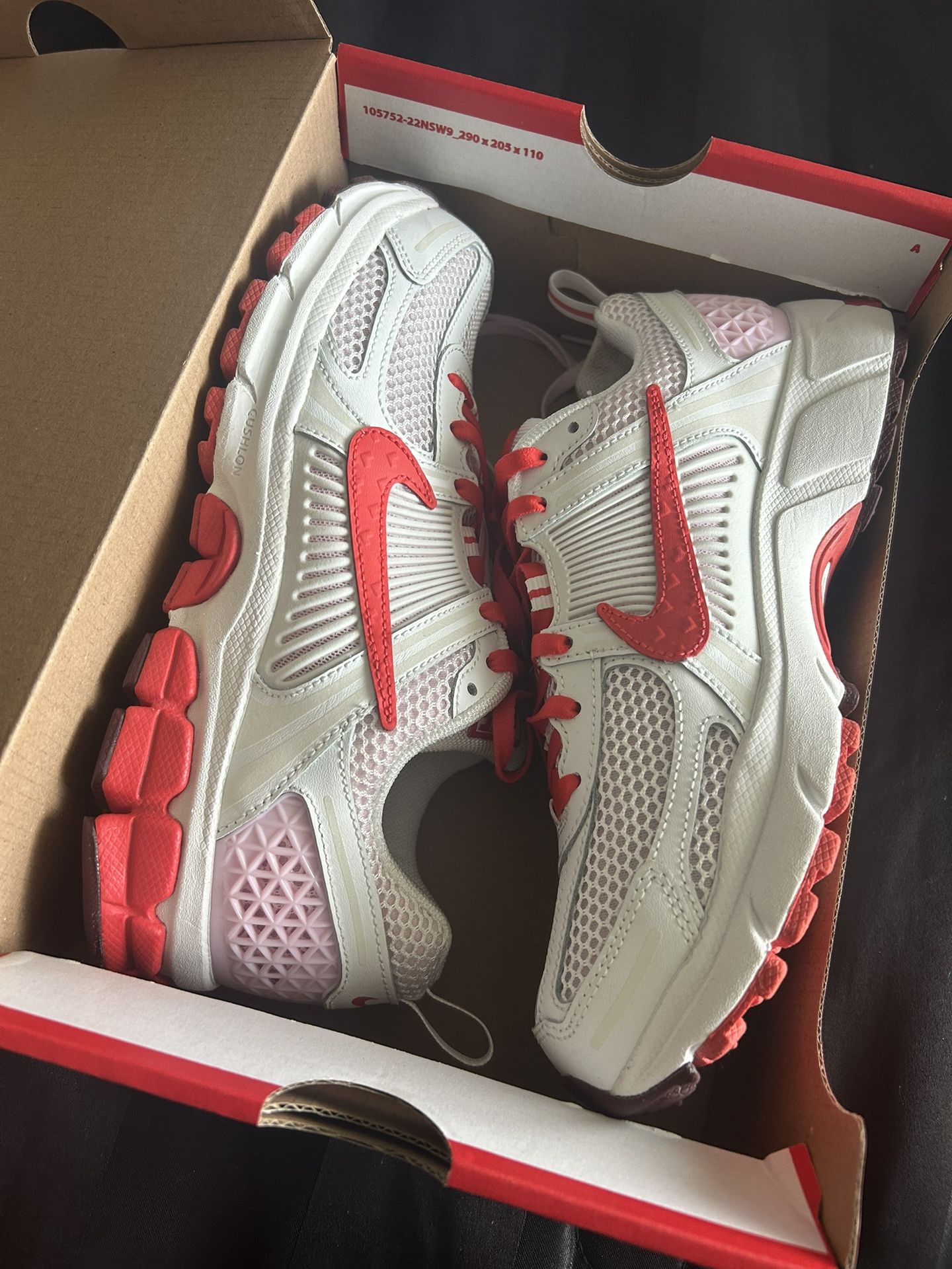 NIKE VEMERO