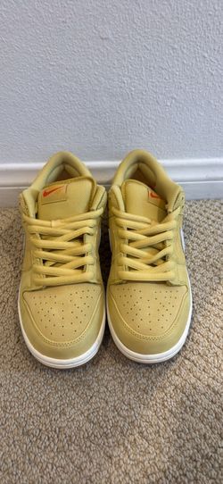 Nike SB Dunk Low Saturn Gold Orange Label FJ1674-700 Size 10