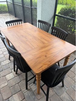 Table and 6 chairs