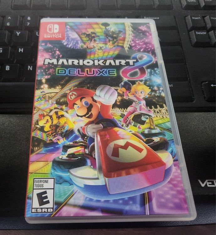 Mario Kart 8 Deluxe (Nintendo Switch) - CIB