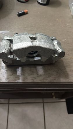 2007 Chevy impala break calipers  4pc