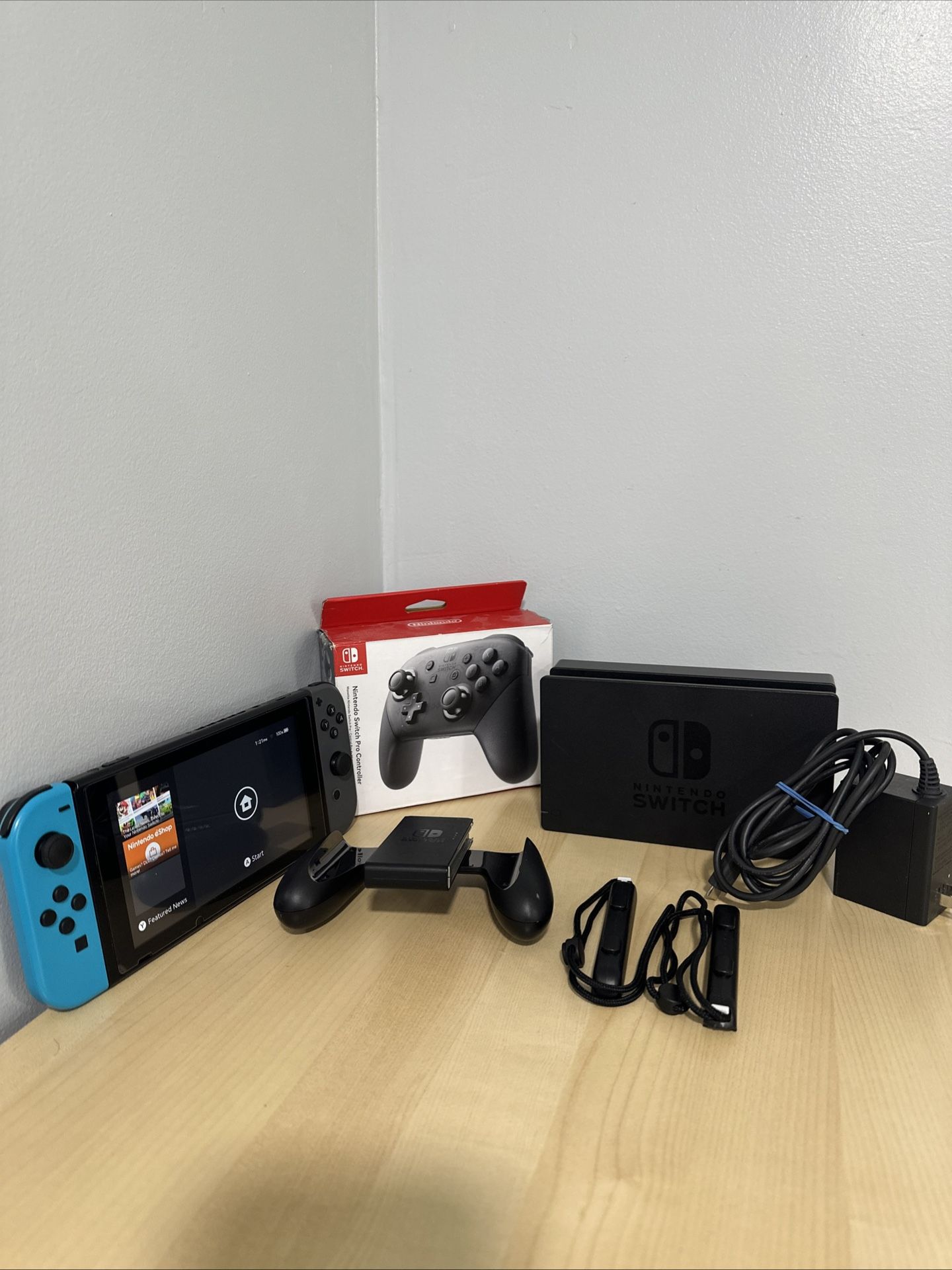 Nintendo Switch Handheld Console System + Free Joystick