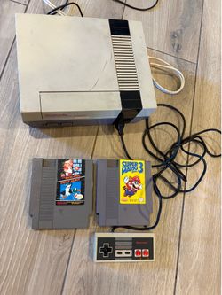 1985 original nintendo NES mario 1 & 3