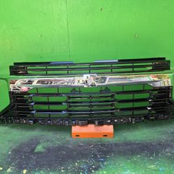 Tahoe 2025 2026 Grille 