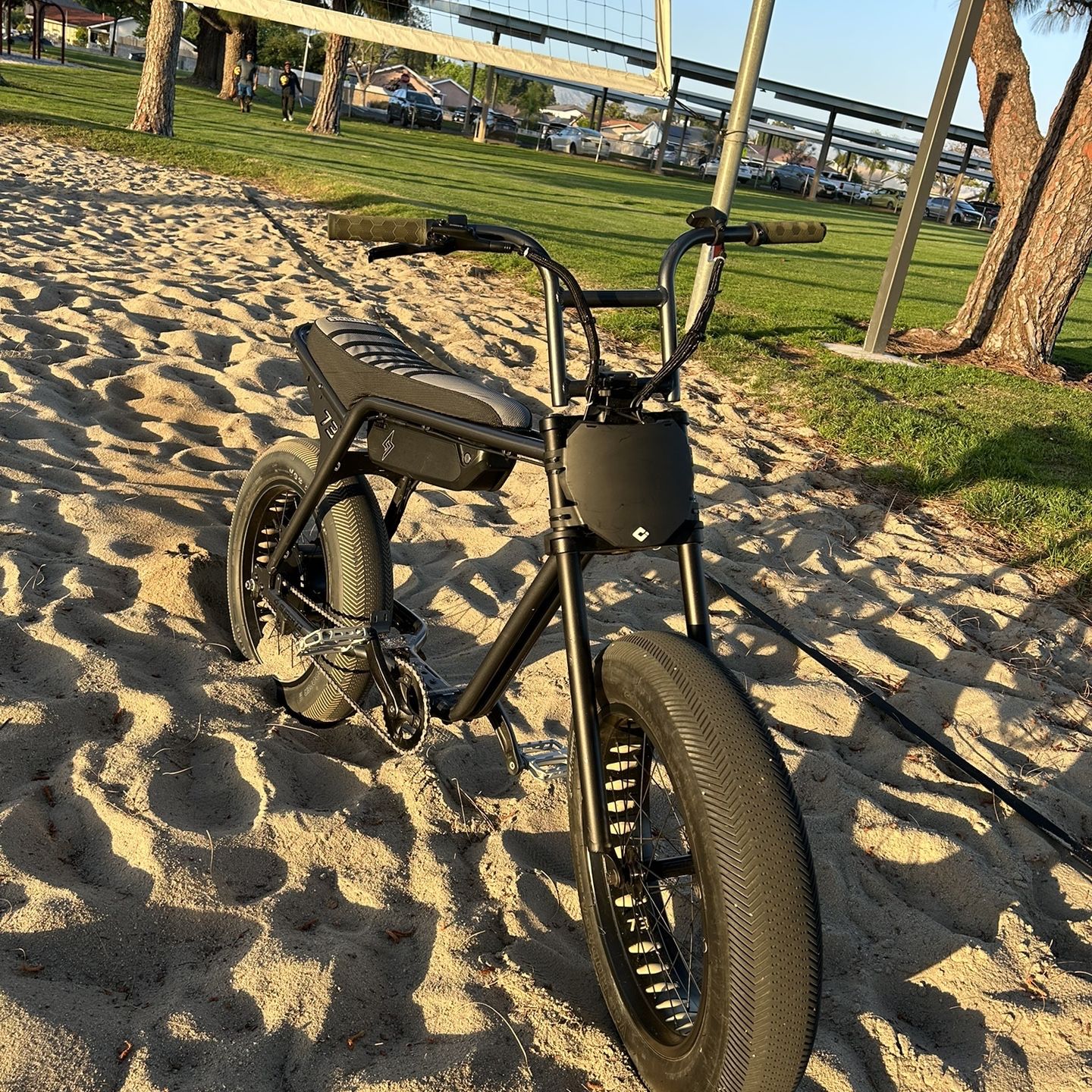 Super73 Zx (Willing to trade)( only serious offers ) for Sale in