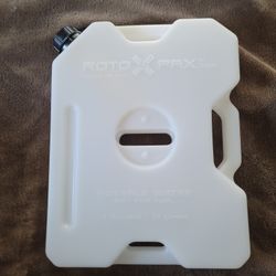 New Rotopax 2 Gallon Water Storage Container White Jug Off Road Camping Truck