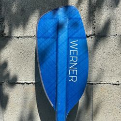 Werner Side Kick Paddle  Fiberglass  Brand New Used 3 Times