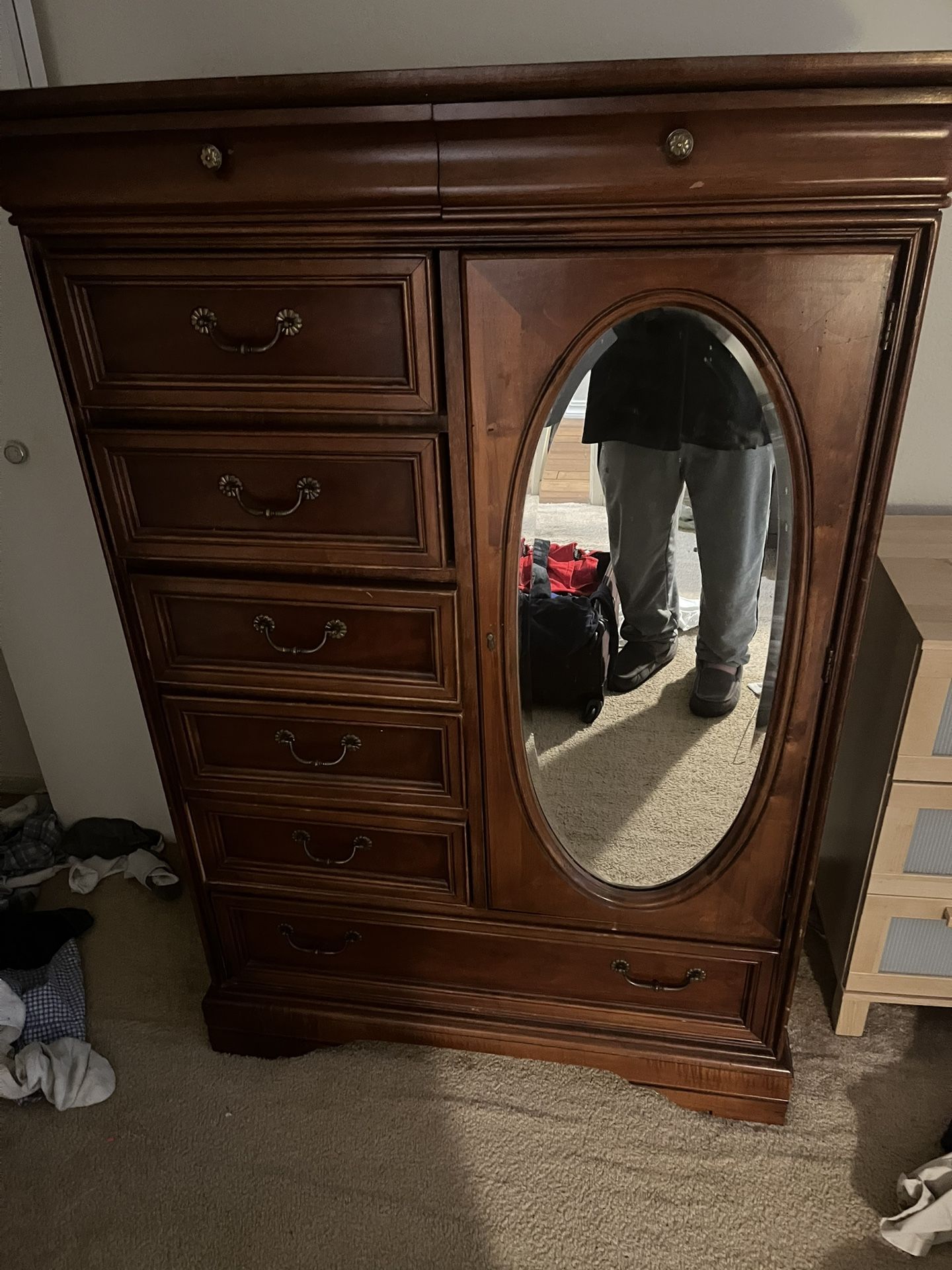 Wood Dresser With Mirror
