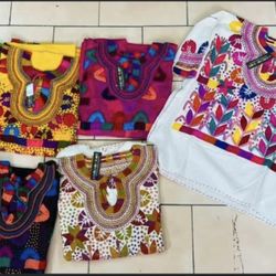 Blusa Huipil Bordada