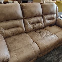 COUCH SET BRAND NEW