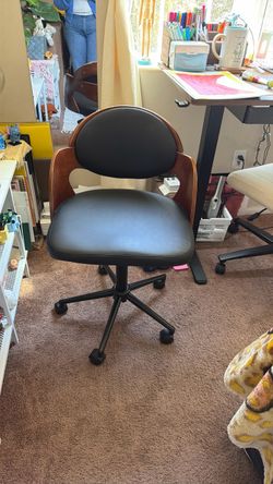 Mid-Century Modern Office Chair with Walnut Wood