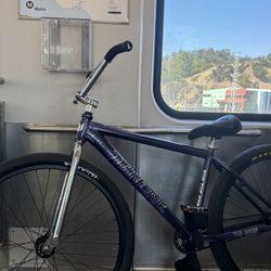 Throne Bike 
