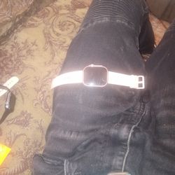 Apple Watch SE (2nd Gen )