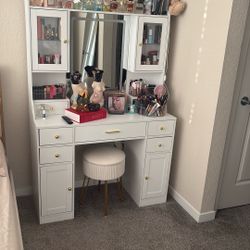 Makeup Vanity