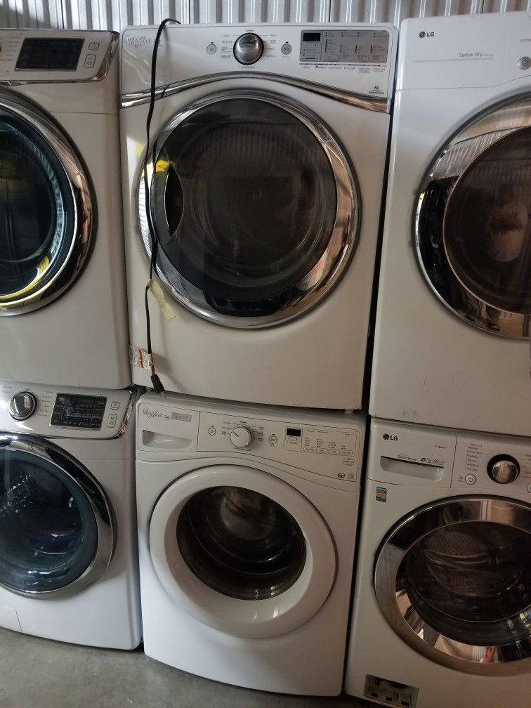 Whirpool set Washer And Gas Dryer Steam for Sale in Philadelphia, PA