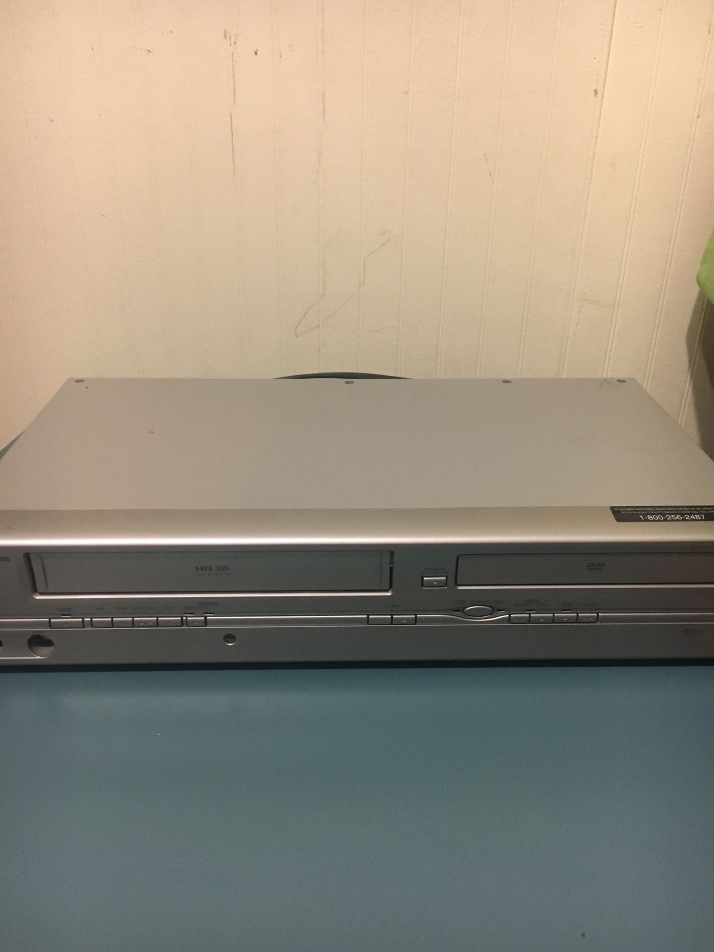 DVD player