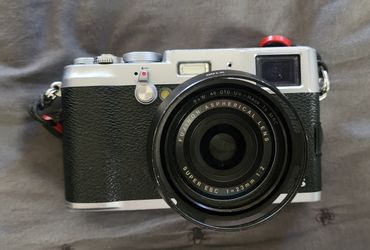 Fujifilm X100s Camera