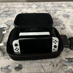 Nintendo Switch - OLED White