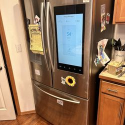 Samsung Family Hub Fridge 