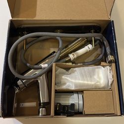 Pull - Out Kitchen  Faucet