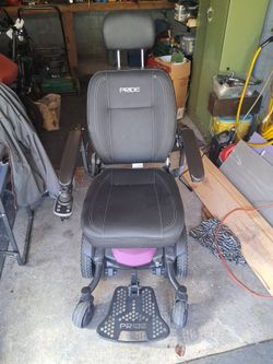 Motorized wheelchair