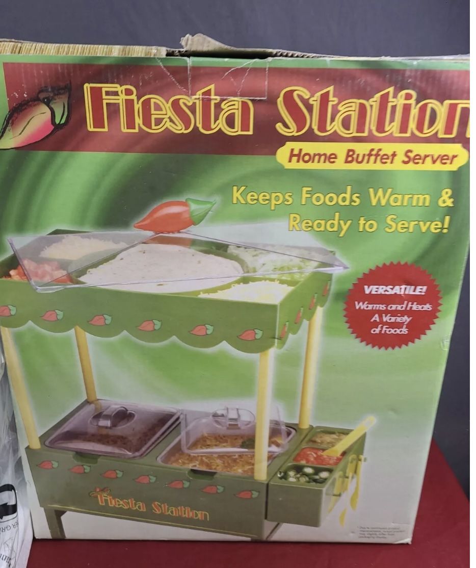 Nostalgia Fiesta station Food Warmer And Server Party