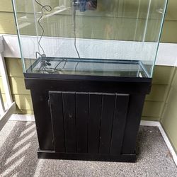 29 Gallon Aquarium With Stand 