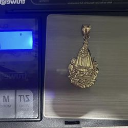10k lady of charity Pendant 