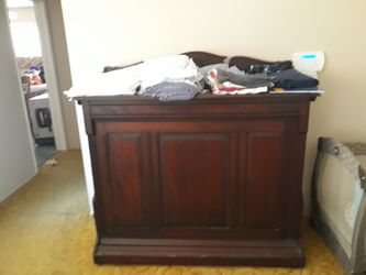 Murphy bed