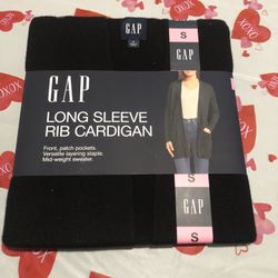 New Gap Black Ribbed Sweater 