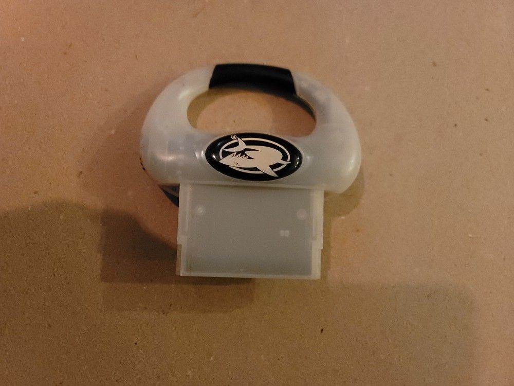 Mad Catz Game Shark Karabiner for Gameboy Advance & SP Clear Handle GBA Working
